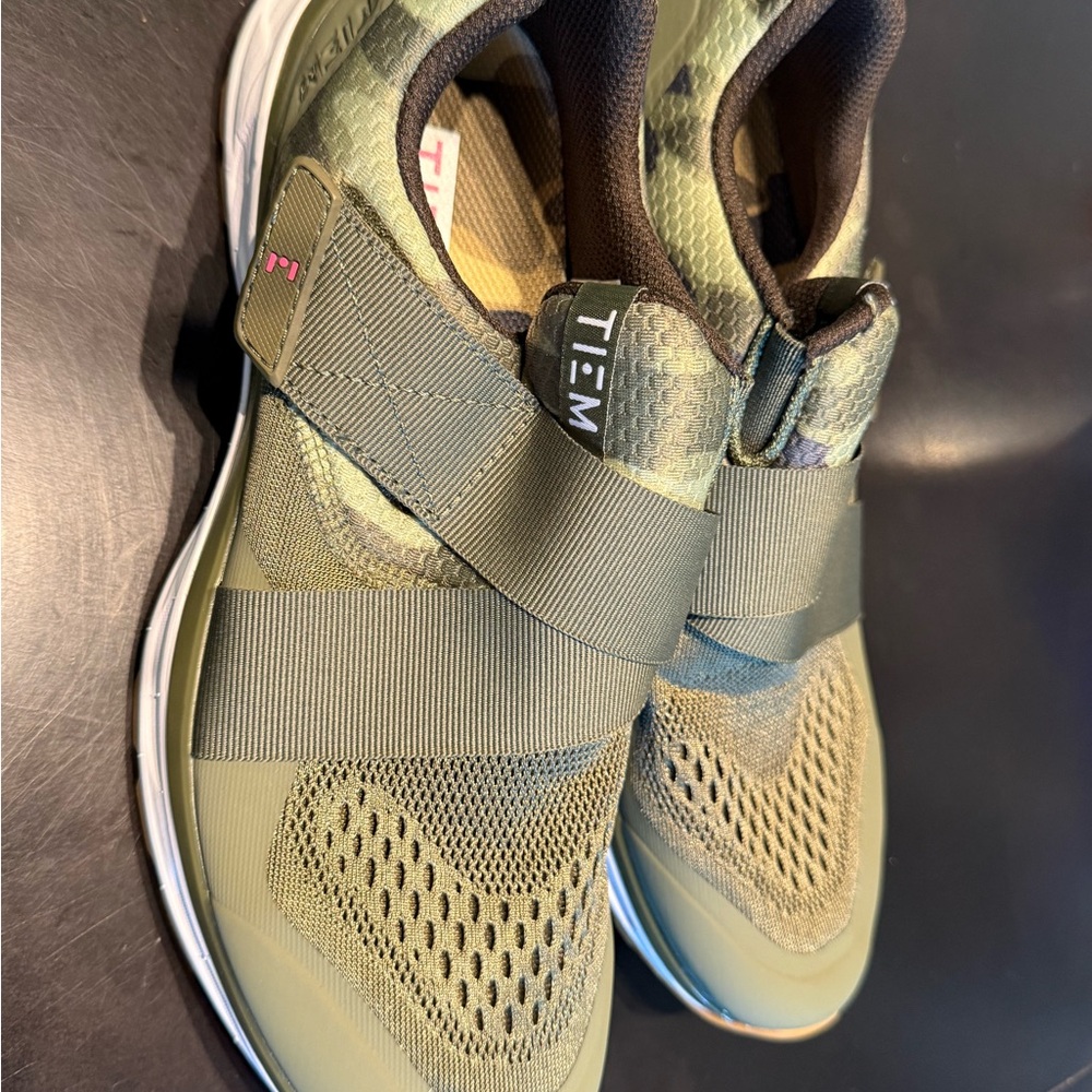 Women’s Olive Green/Camo cycling Shoes